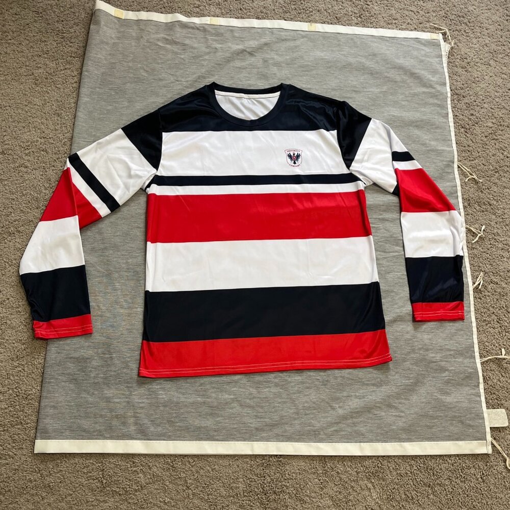 Long sleeve t-shirt men new without tag Size  Large, never ware